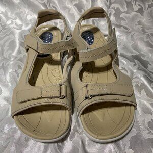 Dr. Scholl's Sport Women's Tan Color Sandals, Size 10